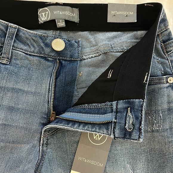 Wit & Wisdom Denim Cutoff Bermuda Shorts Light Blue Distressing NWT Size 2 - Picture 8 of 11